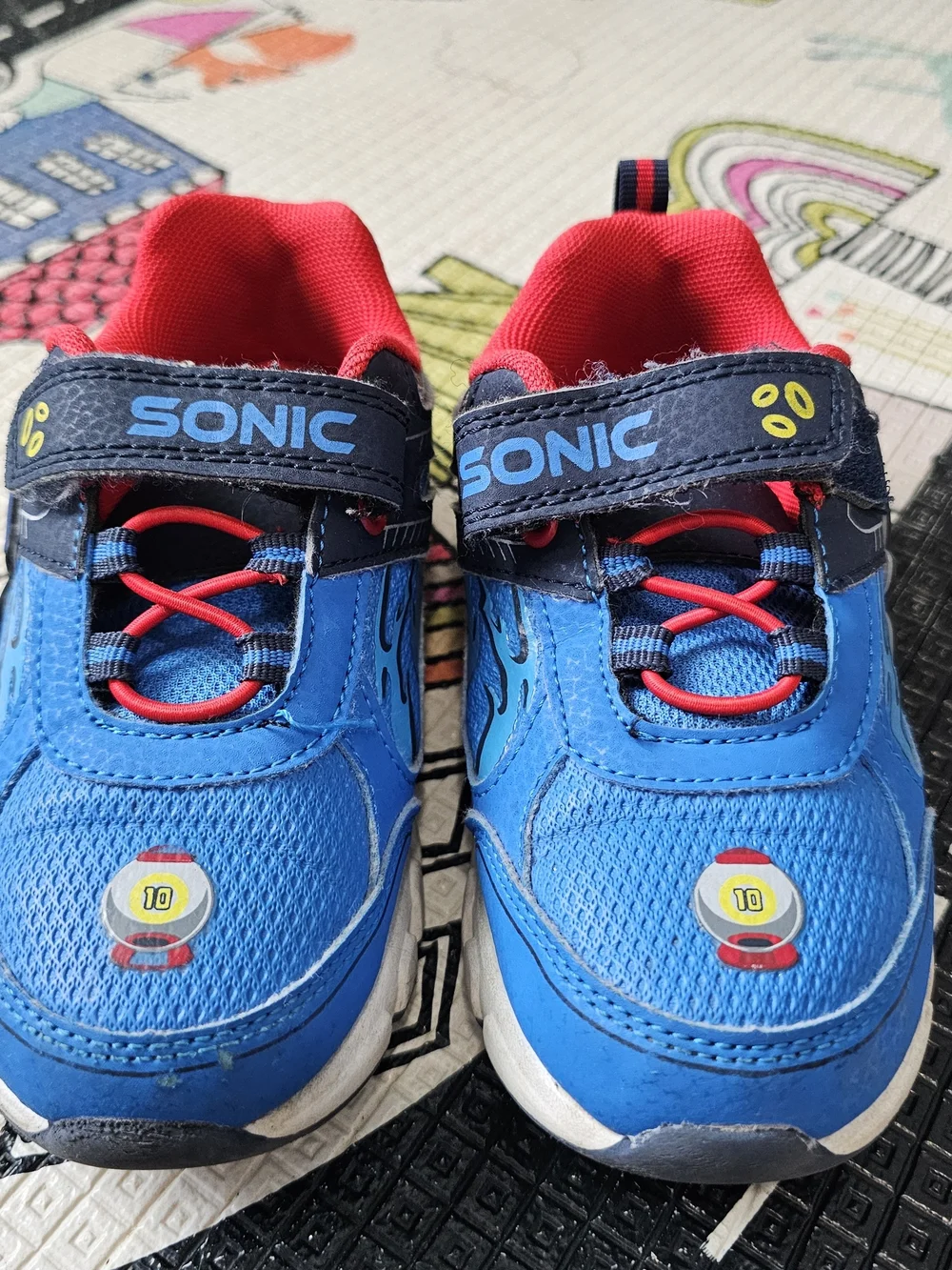 Sega Sonic the Hedgehog Toddler Boy Light-Up Athletic